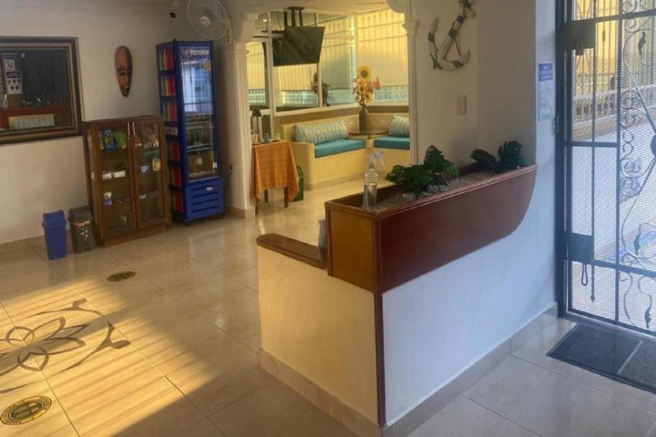Hotel Colon Rodadero Санта Марта Екстериор снимка