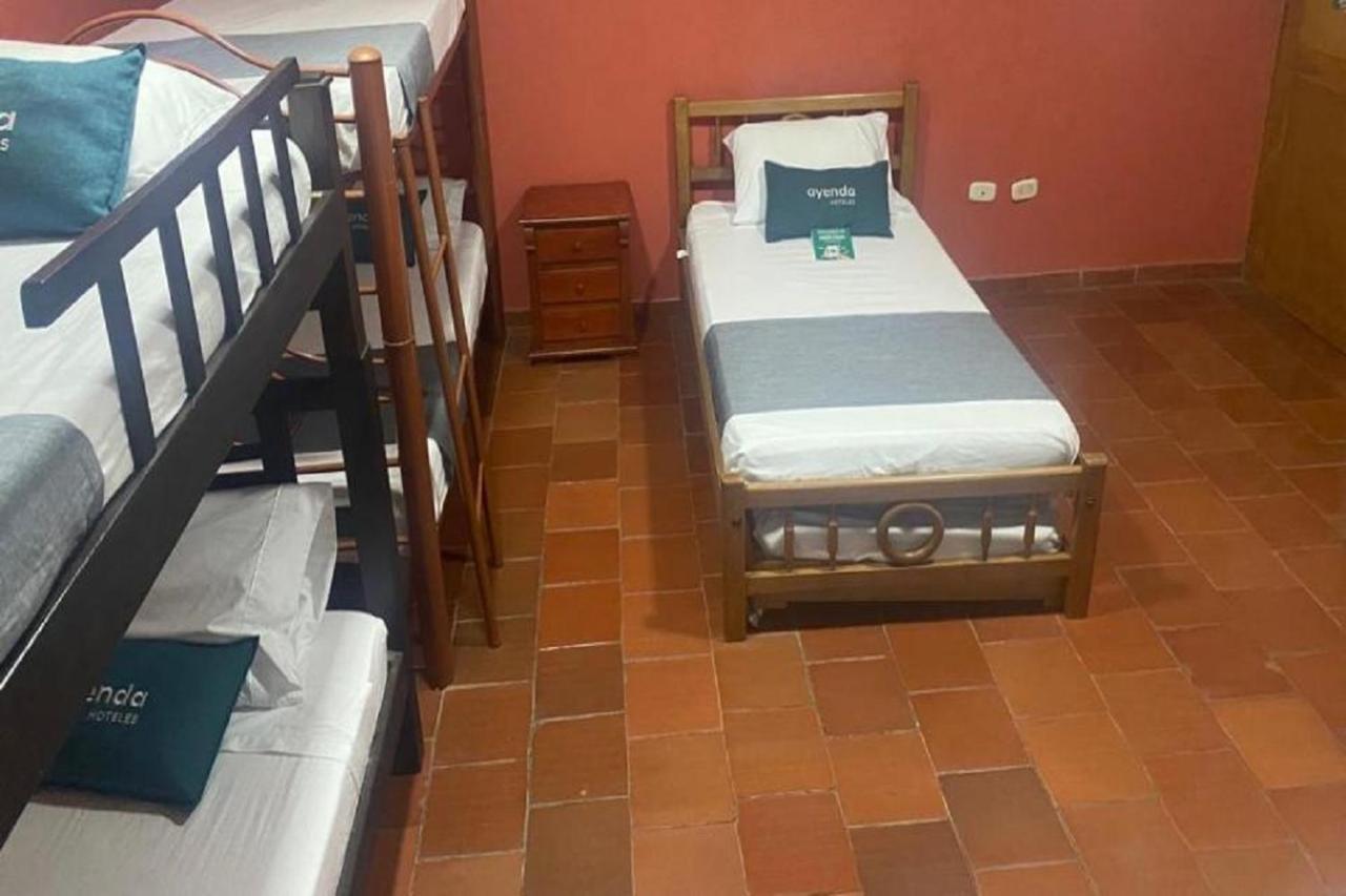 Hotel Colon Rodadero Санта Марта Екстериор снимка